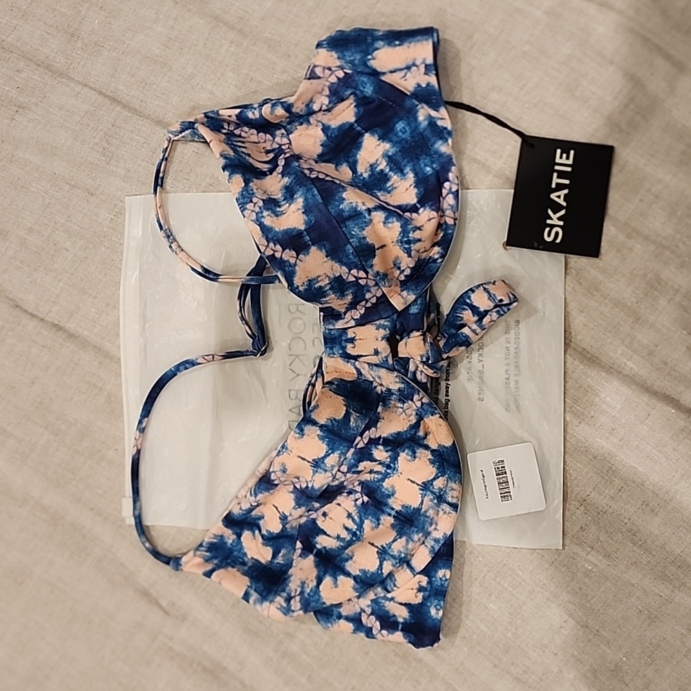 Skatie Kate top